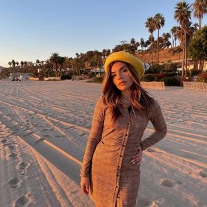 Meet your Posher, Clara